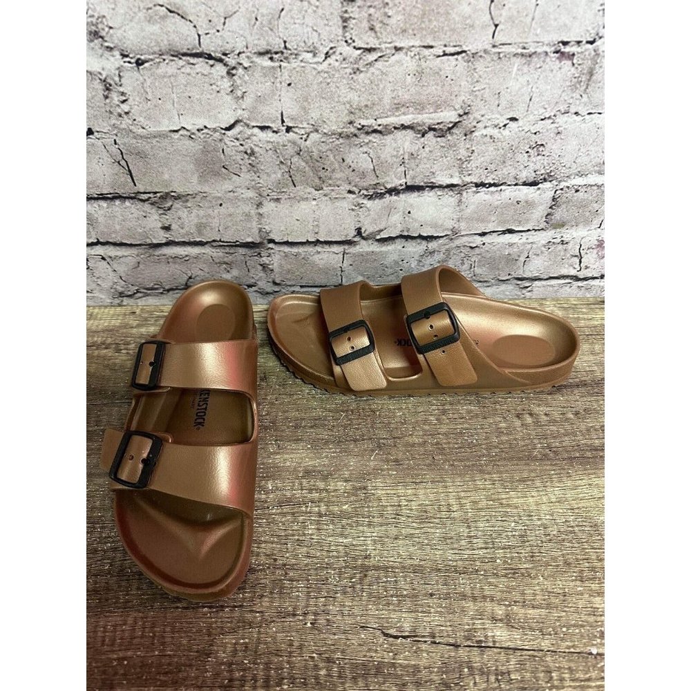 Birkenstocks Women’s Sandals Brown Bronze Size 41 L10/M8